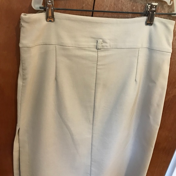 Beige skirt & gold, beige halter top - cocktail - Picture 2 of 4